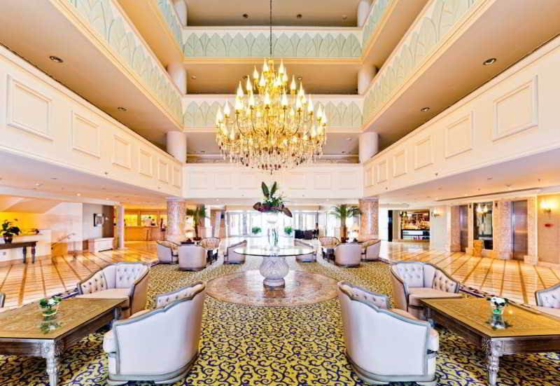 Merit Park Hotel & Casino Karmi Buitenkant foto